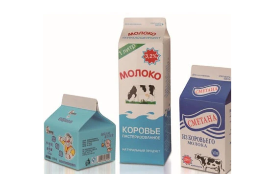 Pourquoi les emballages pour boissons/lait devraient-ils utiliser un panneau d'emballage liquide?